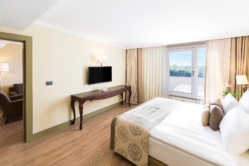 Ramada Resort Kazdaglari Thermal & Spa Гюре Экстерьер фото